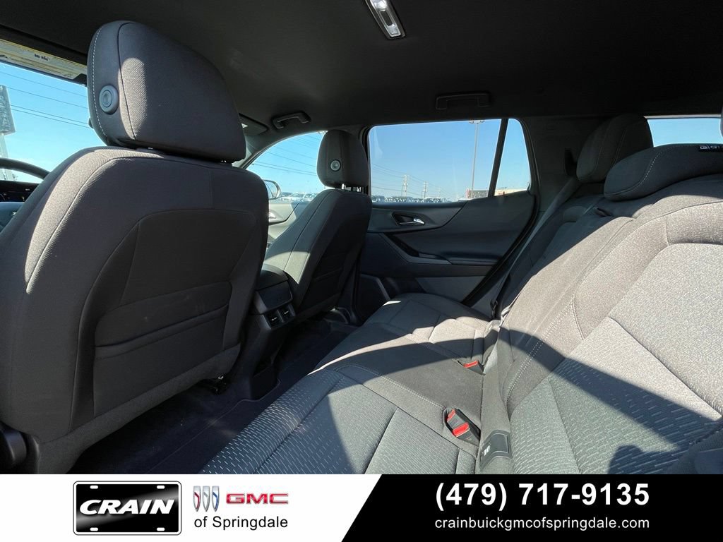 Used 2026 Chevrolet Equinox LT FWD image 28
