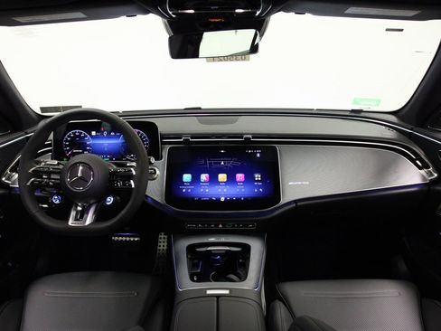 New 2026 Mercedes-Benz E 53 AMG e 4MATIC Sedan image 2