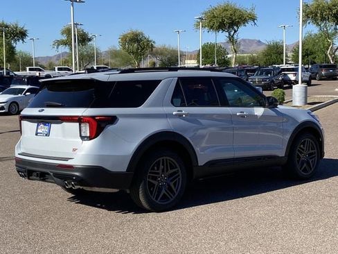 New 2026 Ford Explorer ST AWD/4WD image 37
