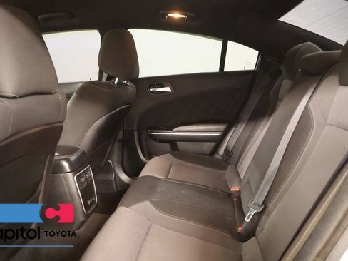 Used 2018 Dodge Charger SXT Plus RWD image 30