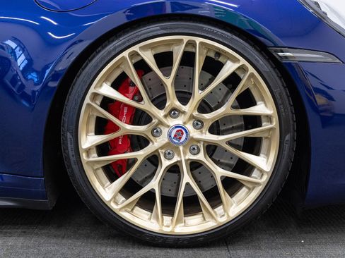 Used 2022 Porsche 911 Carrera GTS RWD image 24