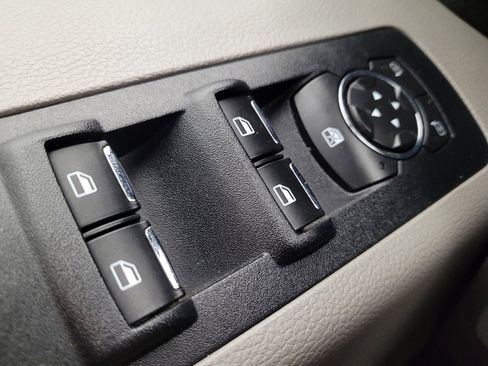 Used 2016 Ford F150 XL w/ Equipment Group 101A Mid AWD/4WD image 27