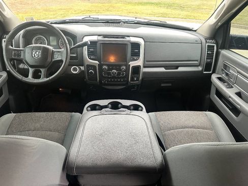 Used 2017 RAM 2500 SLT w/ Off Road Package image 32