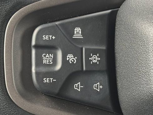 Used 2024 Ford Bronco Outer Banks AWD/4WD image 12