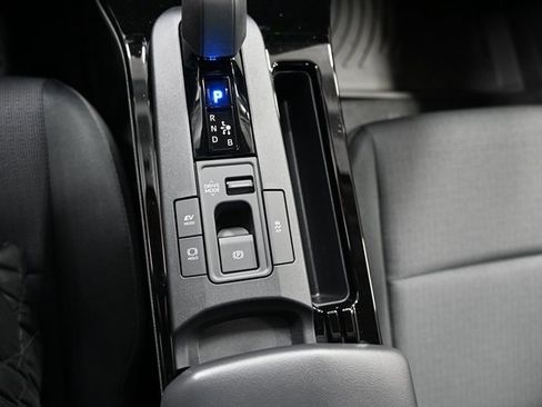 New 2026 Toyota Prius LE image 19