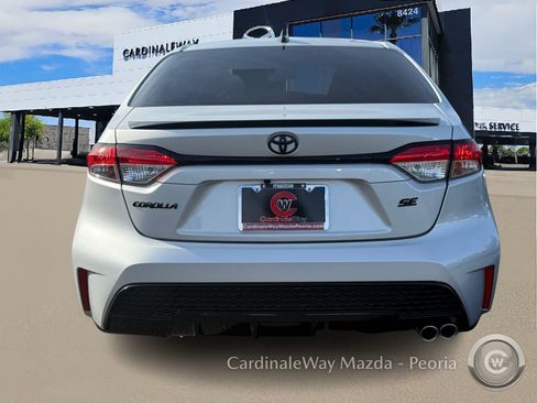 Used 2022 Toyota Corolla SE w/ Carpet Mat Package (TMS) image 7