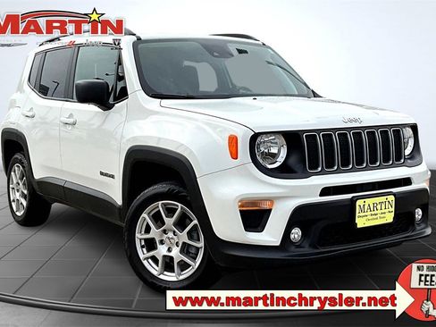 Used 2023 Jeep Renegade Latitude w/ Premium Group image 1