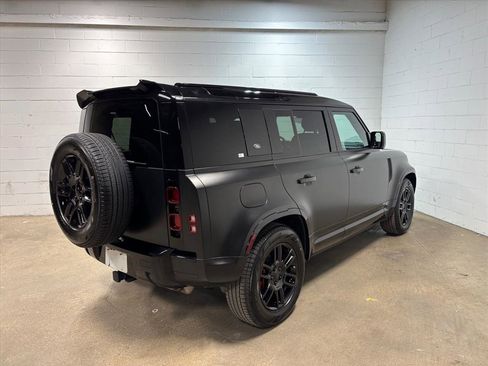 Used 2022 Land Rover Defender 110 XS Edition image 6