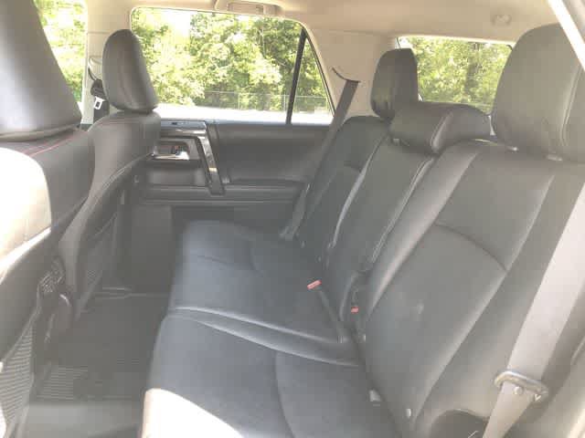 Used 2020 Toyota 4Runner TRD Off-Road Premium w/ Moonroof Package AWD/4WD image 17