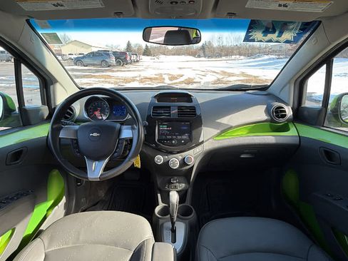 Used 2014 Chevrolet Spark LT image 23