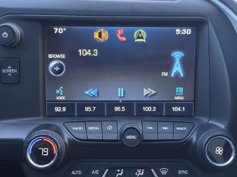 Used 2015 Chevrolet Corvette Stingray Coupe image 33