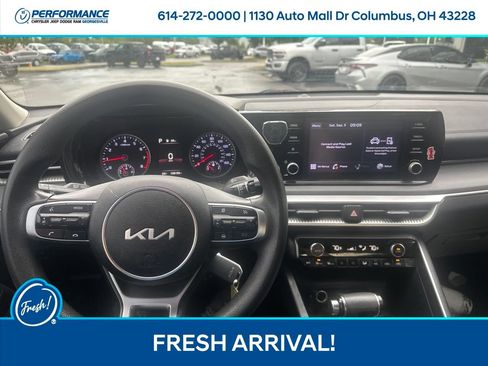 Used 2022 Kia K5 LX FWD image 22