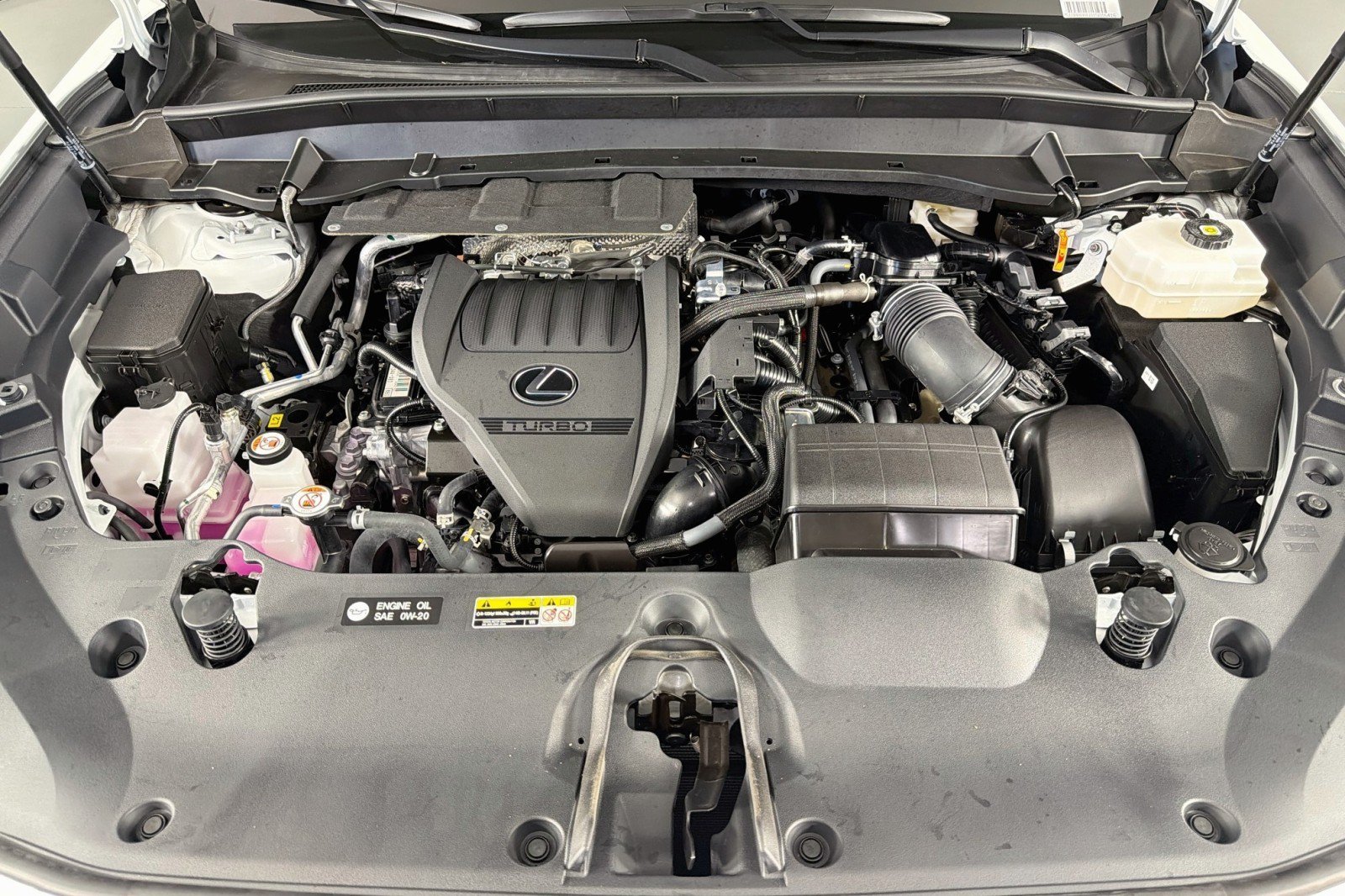 Used 2026 Lexus TX 500h AWD w/ Technology Package image 11