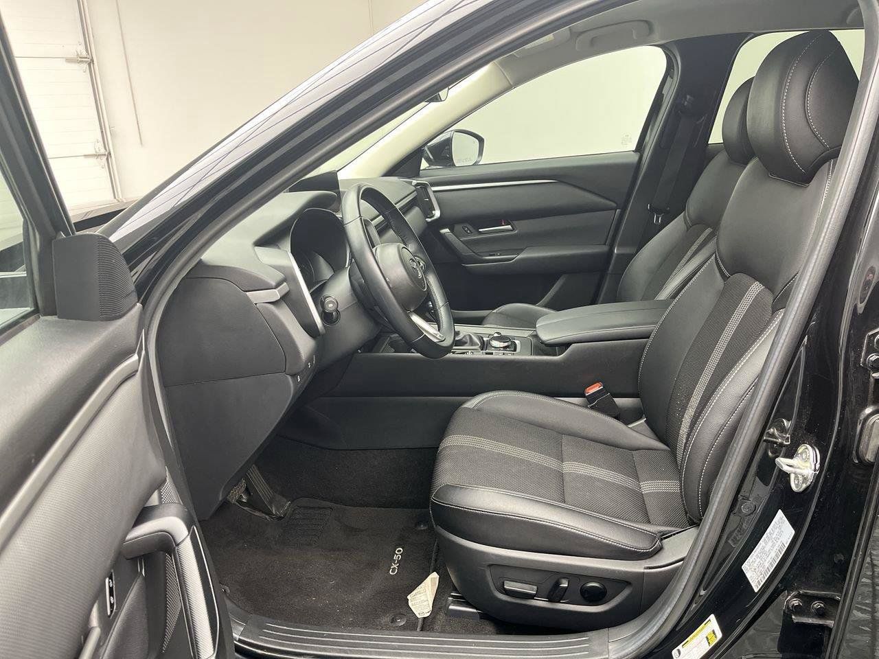 Certified 2025 MAZDA CX-50 AWD 2.5 S w/ Preferred Package image 3
