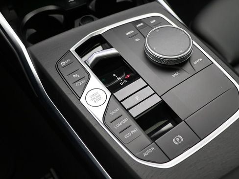 Used 2024 BMW 330i xDrive Sedan w/ Convenience Package image 27