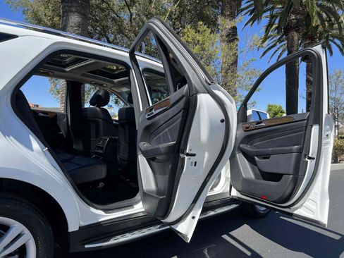 Used 2015 Mercedes-Benz ML 350 2WD image 57