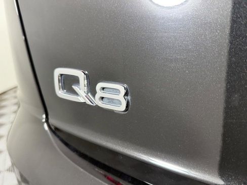 Used 2023 Audi Q8 Premium Plus image 3
