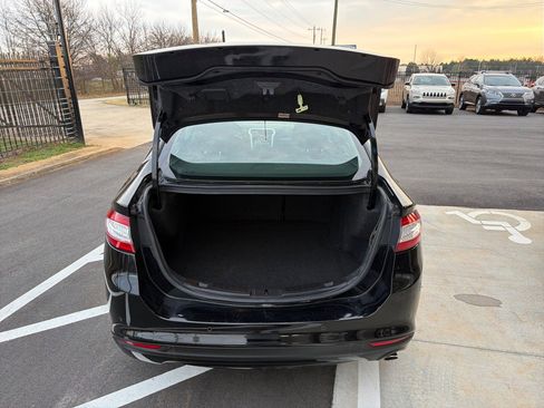 Used 2016 Ford Fusion SE image 10