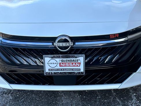 New 2026 Nissan Sentra SR w/ SR Premium Package FWD image 9