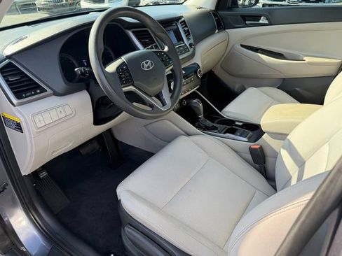 Used 2017 Hyundai Tucson SE FWD image 13