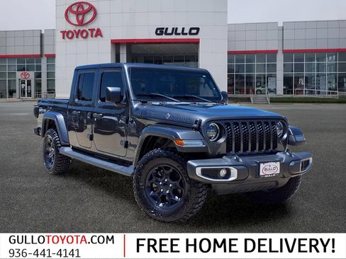 Used 2023 Jeep Gladiator Sport AWD/4WD image 1