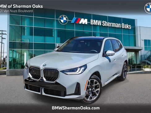 New 2026 BMW X3 xDrive30i w/ M Sport Package AWD/4WD image 1