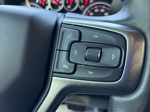 Used 2020 Chevrolet Silverado 1500 LT Trail Boss w/ LPO, Dark Essentials Package image 23