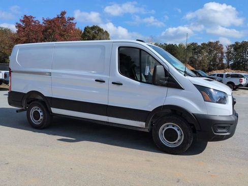 New 2026 Ford Transit 250 Low Roof image 2