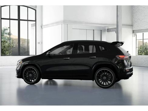 New 2025 Mercedes-Benz GLA 35 AMG 4MATIC image 42