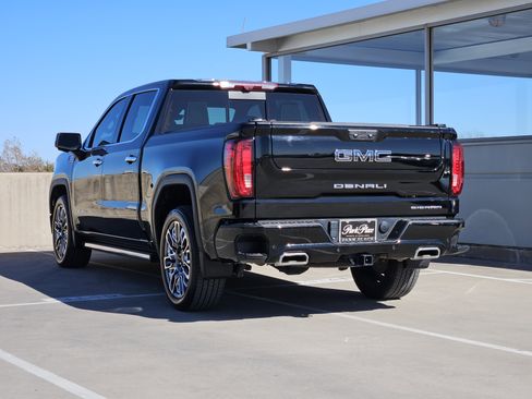 Used 2024 GMC Sierra 1500 Denali Ultimate image 3