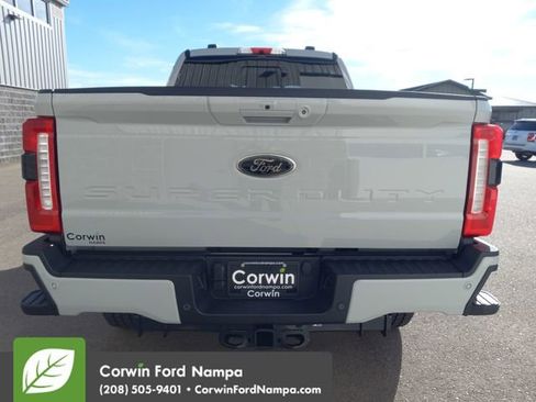 New 2026 Ford F250 Lariat w/ Black Appearance Package image 4