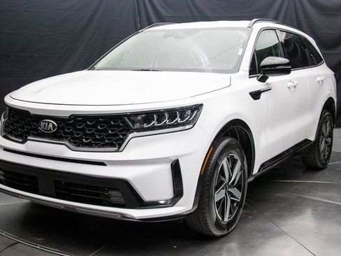Used 2021 Kia Sorento EX image 6
