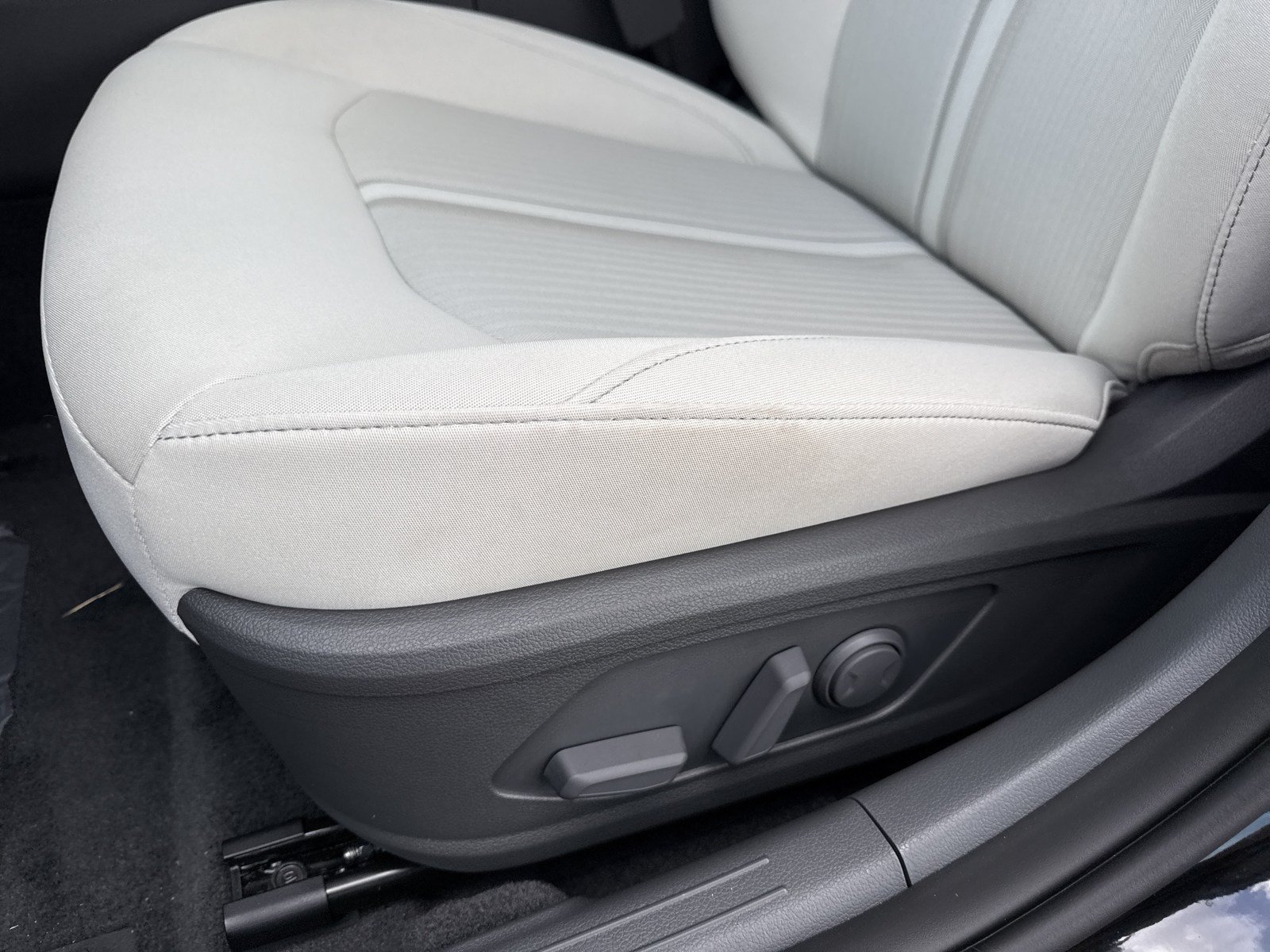 New 2026 Hyundai Sonata SEL FWD image 11