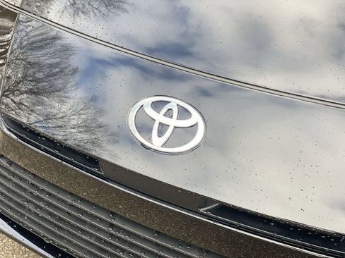 New 2026 Toyota Camry LE image 11