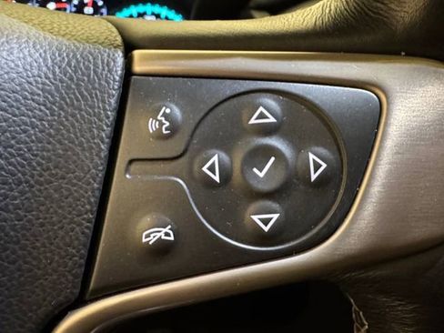 Used 2018 GMC Yukon Denali w/ Denali Ultimate Package image 8