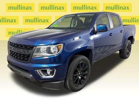 Used 2020 Chevrolet Colorado LT w/ Colorado RST Special Edition image 15