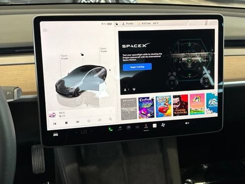 Used 2023 Tesla Model 3 Standard Range RWD image 24