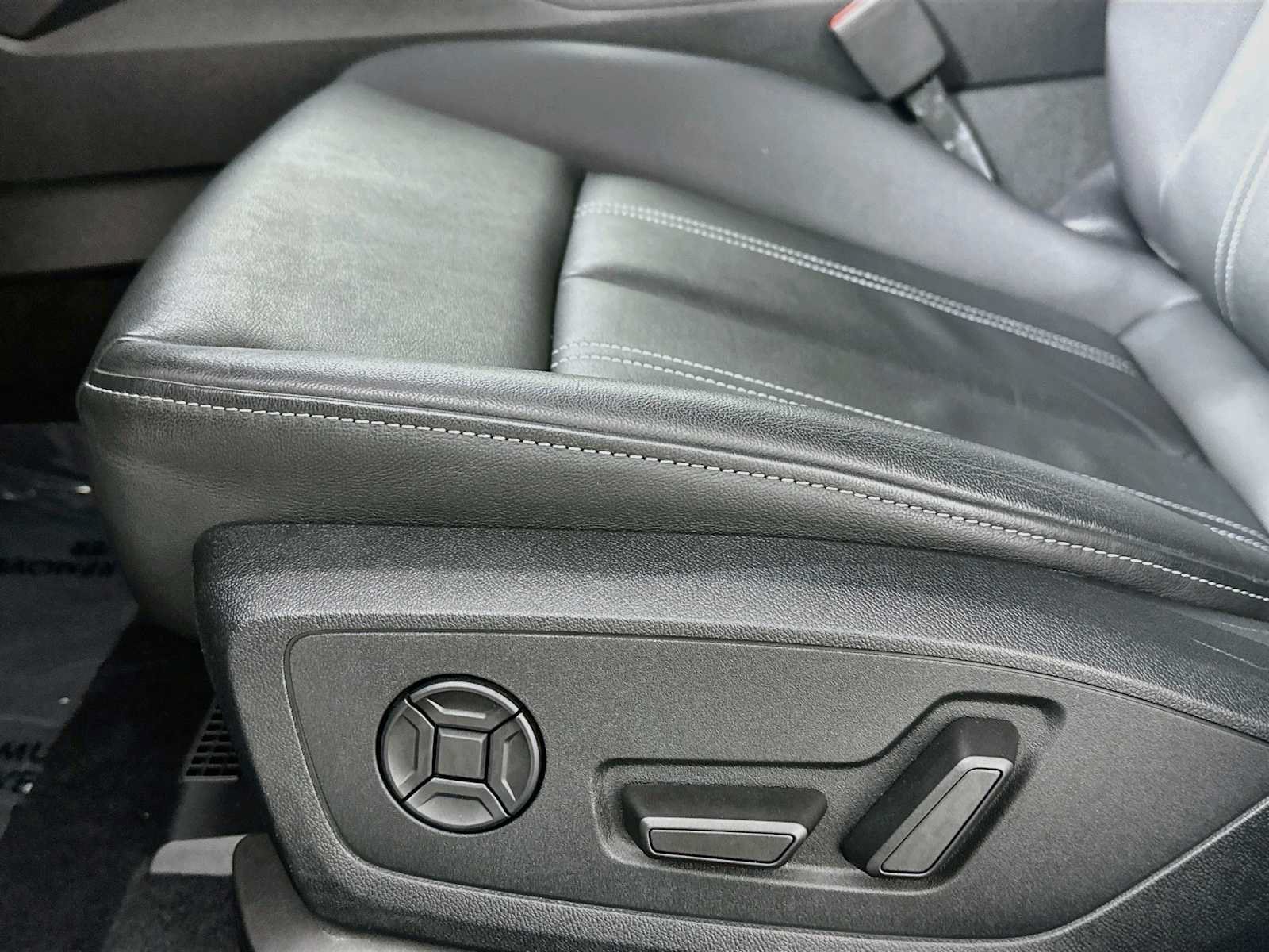 Certified 2023 Audi A3 2.0T Premium w/ Convenience Package FWD image 17
