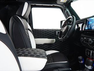 Used 2025 Jeep Wrangler Unlimited Sport video 2