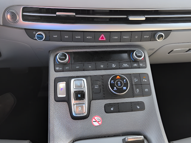Used 2025 Hyundai Palisade SEL AWD/4WD image 16