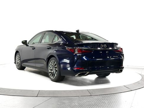 New 2025 Lexus ES 350 Ultra Luxury image 9