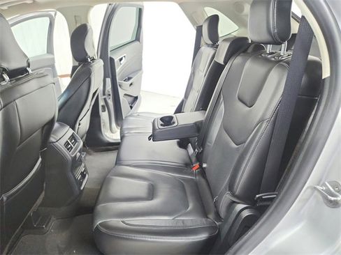 Used 2019 Ford Edge Titanium w/ Equipment Group 301A image 36