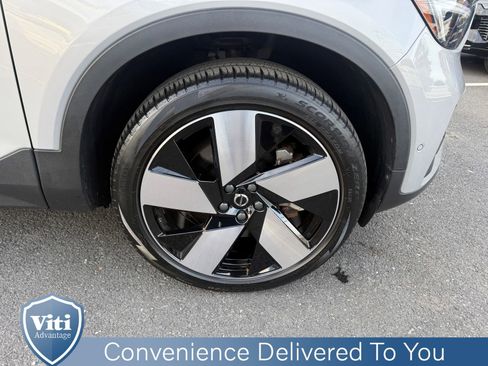 Certified 2023 Volvo C40 P8 Recharge Ultimate image 15