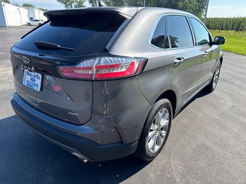 Used 2024 Ford Edge Titanium AWD/4WD image 9