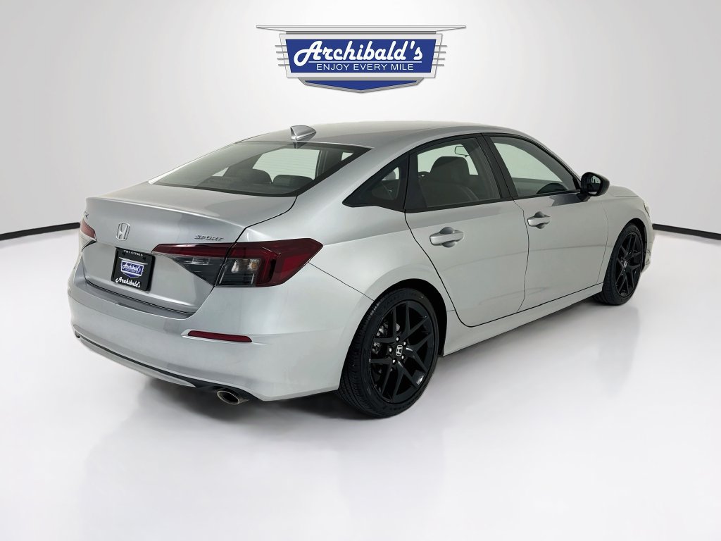 Used 2025 Honda Civic Sport image 6