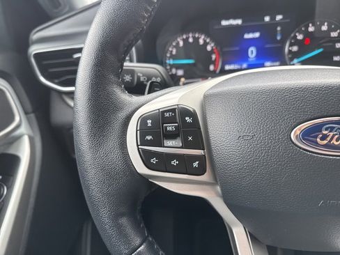 Used 2021 Ford Explorer XLT w/ Equipment Group 202A image 24