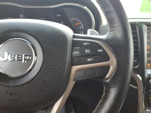 Used 2016 Jeep Grand Cherokee Limited RWD image 15