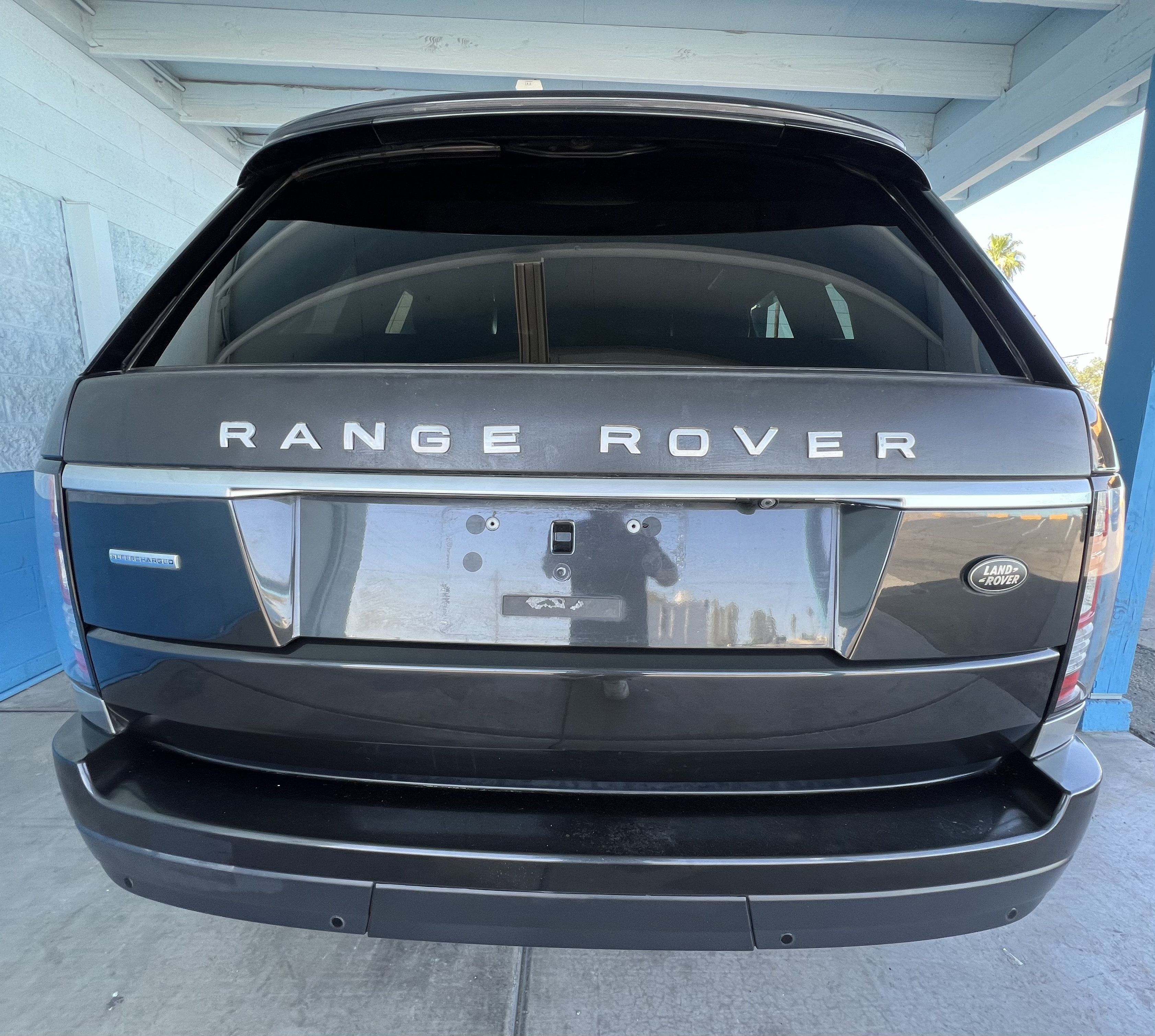 Used 2013 Land Rover Range Rover Supercharged AWD/4WD image 4