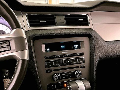 Used 2012 Ford Mustang Premium image 7