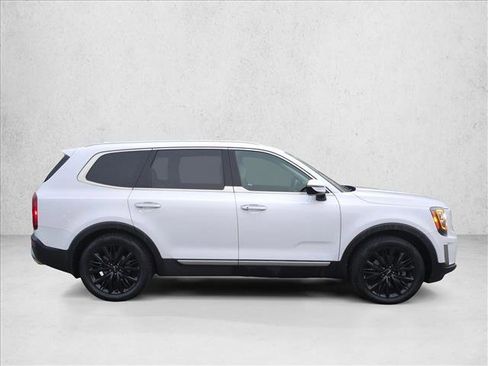 Used 2022 Kia Telluride SX w/ Towing Package image 4